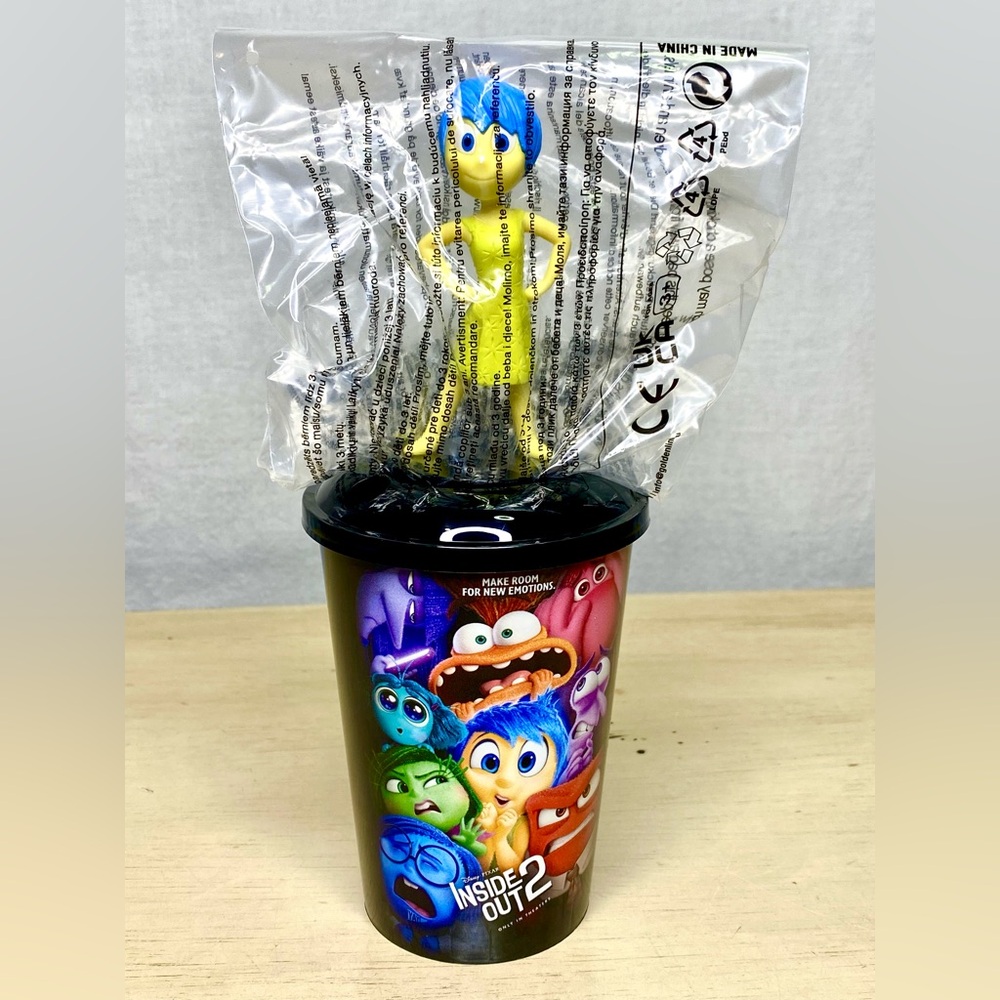 Disney Pixar Inside Out 2 Drink Topper Joy Cup Lid Set Hard To Find